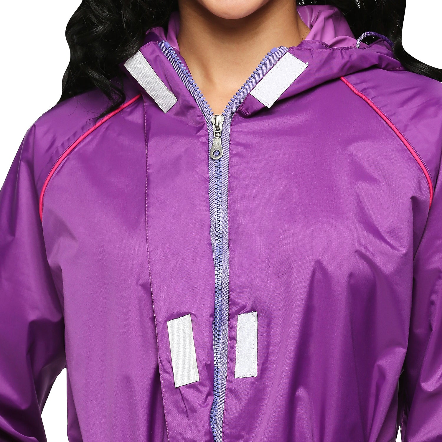VICTORIA - Highlands Full-Length Waterproof Raincoat with Matching Buckle, Hood & Storage Pouch
