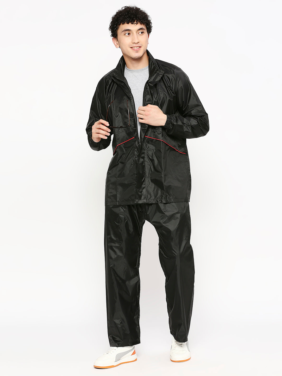 COMMANDO - Highlands Heavy-Duty Waterproof Rainsuit with 8" Tablet Pockets