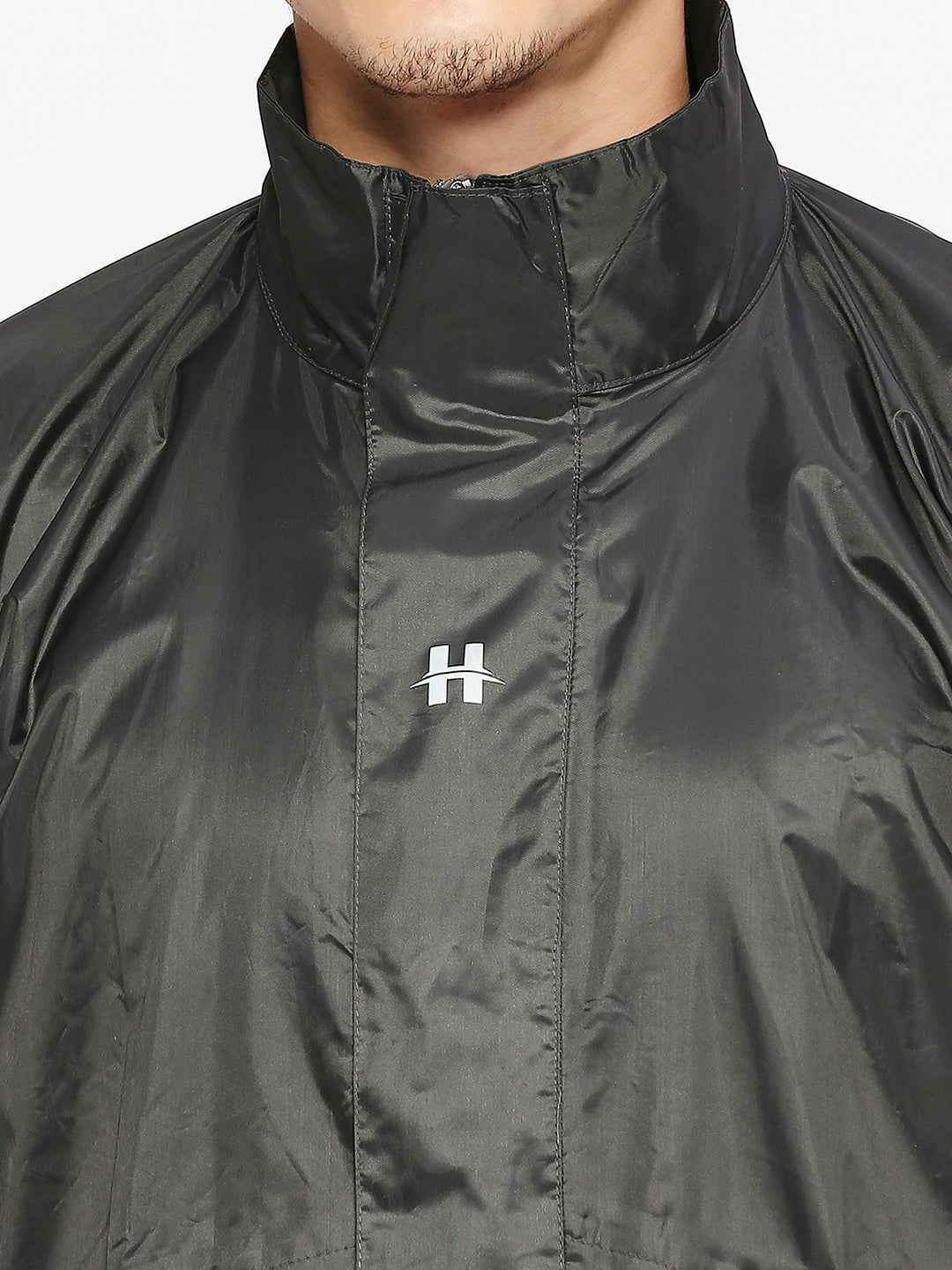 COMMANDO - Highlands Heavy-Duty Waterproof Rainsuit with 8" Tablet Pockets