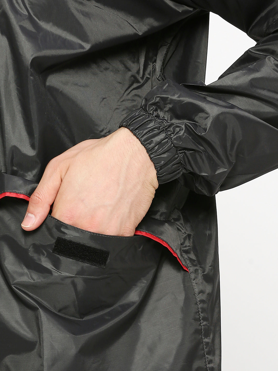 COMMANDO - Highlands Heavy-Duty Waterproof Rainsuit with 8" Tablet Pockets