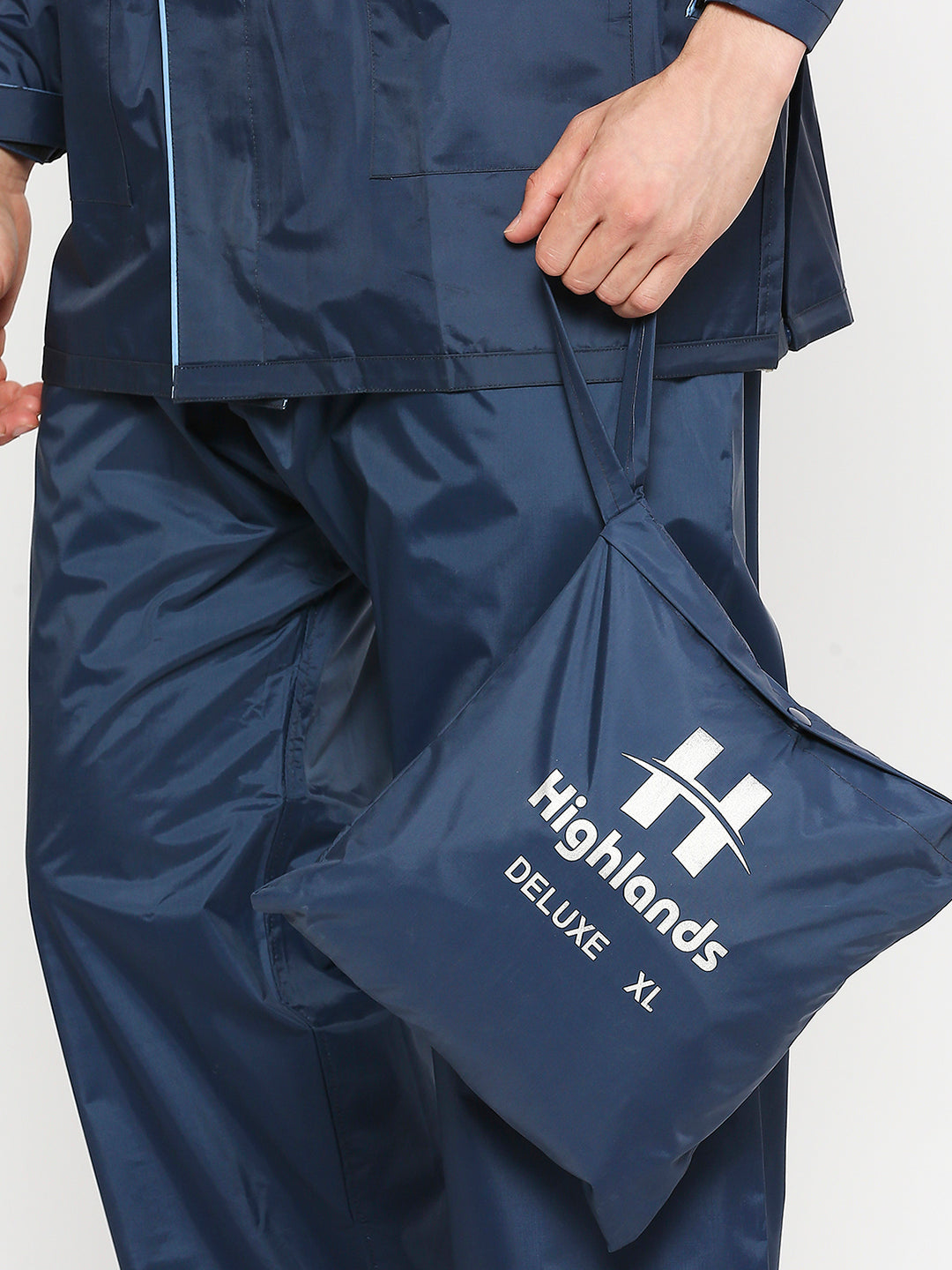 DELUXE - Highlands Heavy Duty Nylon Taffeta Seam-Sealed Rainsuit for Rain Protection